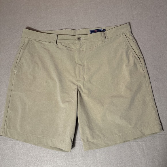 Vineyard Vines Other - Vineyard Vines Khaki Beige Shorts, Size 38, Preppy Breaker Golf Performance